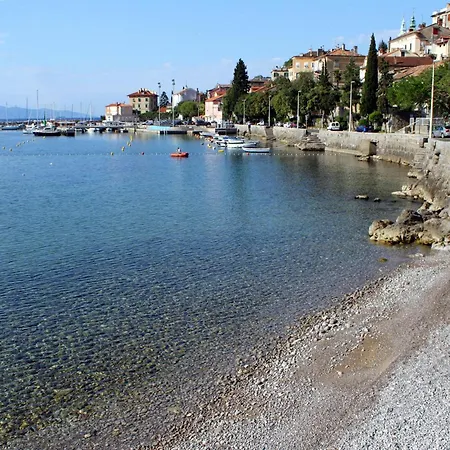 公寓 Apartments By The Sea Opatija - Volosko - 23331 奥帕提亚